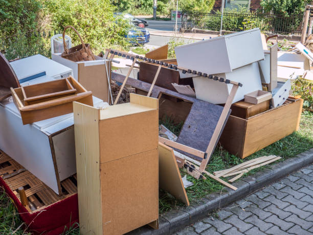 Best Garage Cleanout  in Galeville, NY
